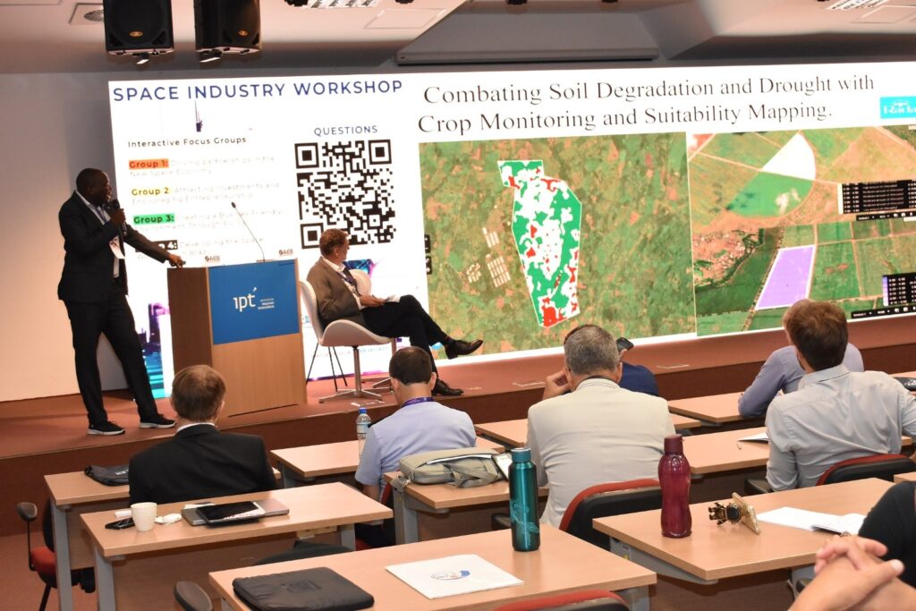 Musa Mishamo, CEO & Founder of Rada 360, presenting the features of Rada Space, a satellite-powered crop monitoring platform that tracks crop health, soil variability, yield prediction, and more.